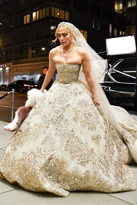 angela lopez wedding dress